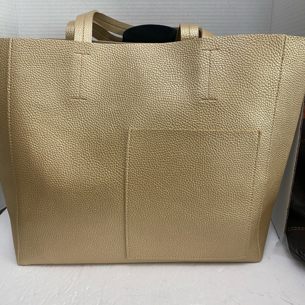 Bloomingdale's Chic Metallic Gold Tote NWOT